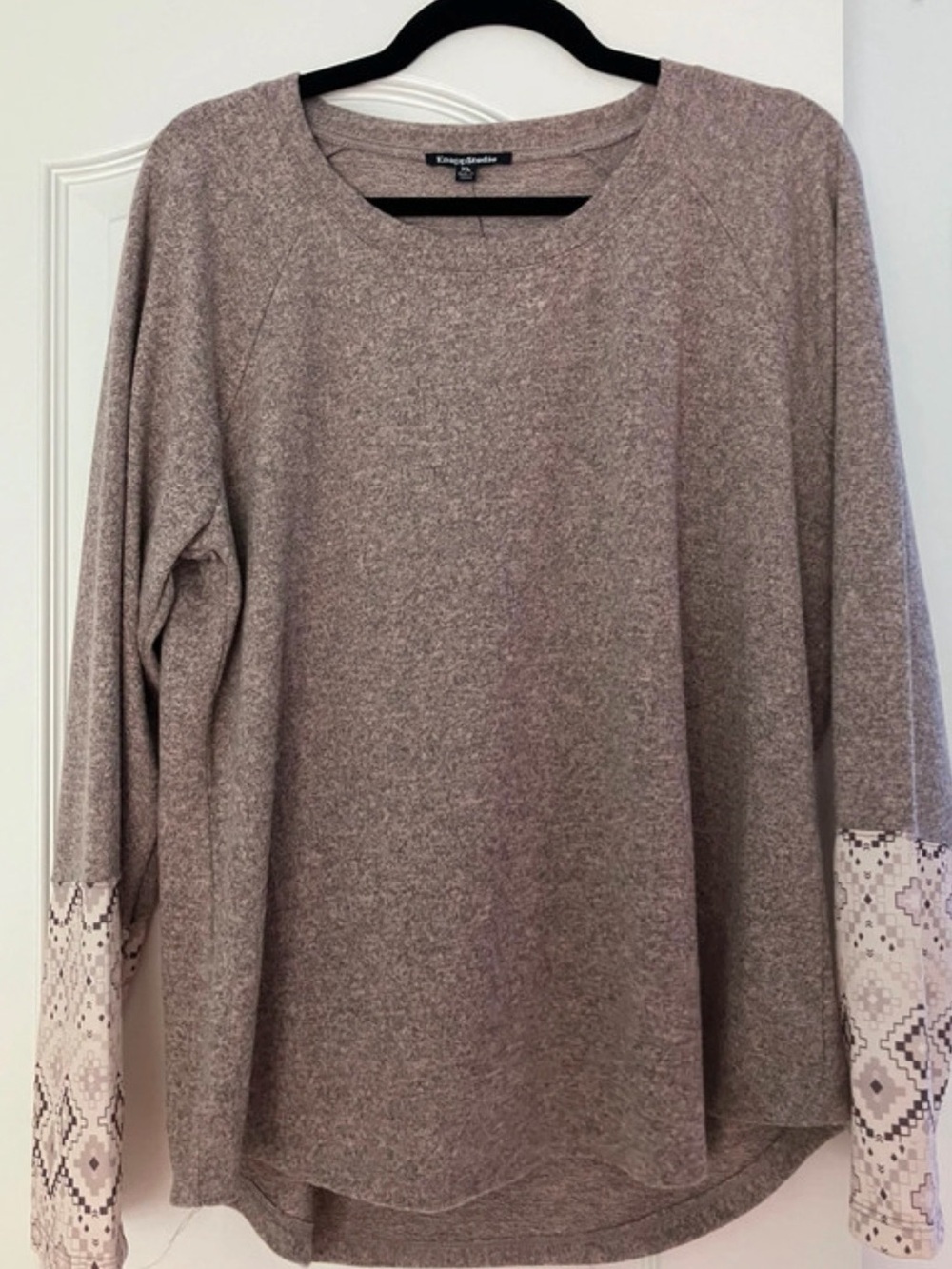 NWT- Women’s Sweater